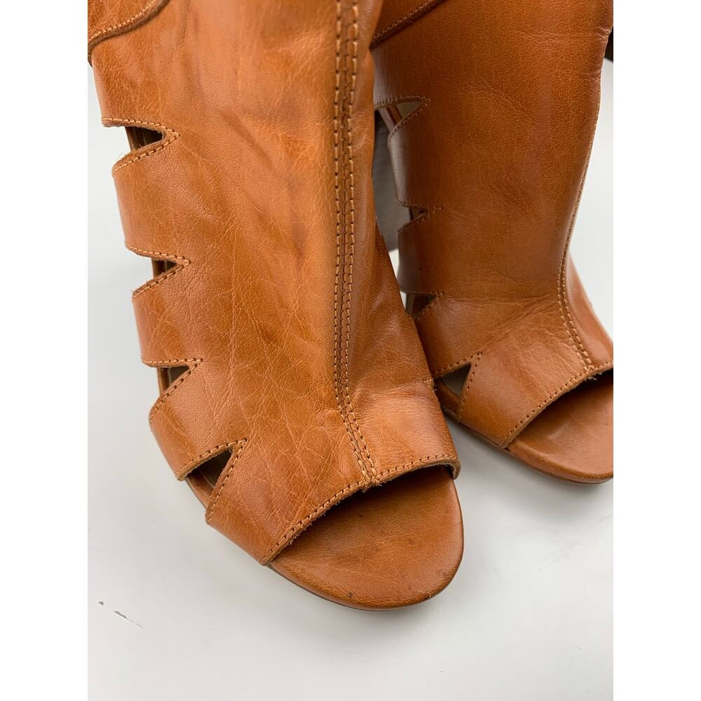 Kelsi Dagger Brooklyn KDB Peep Toe Ankle Boots Tan Leather Heels Women's 6.5 - Picture 4 of 13